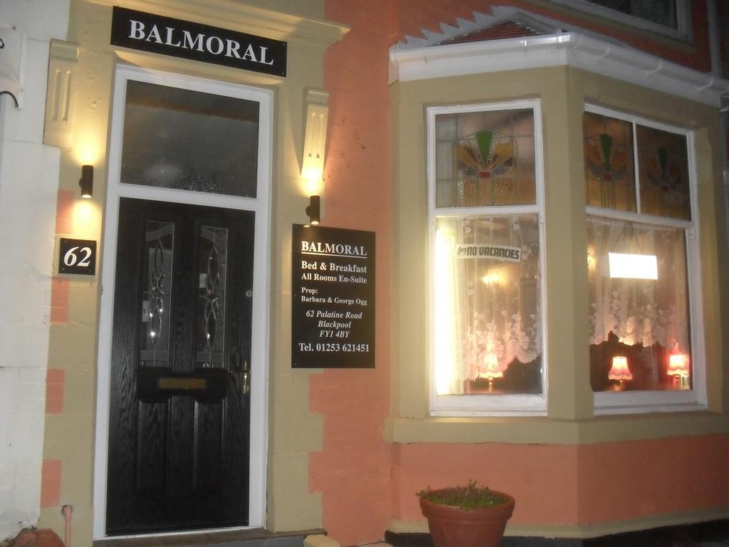 Balmoral Guest House Blackpool Eksteriør billede