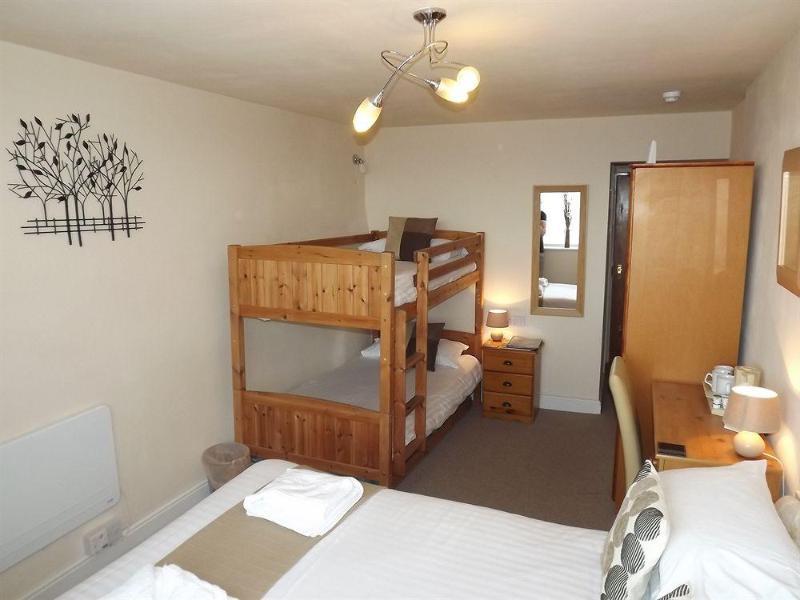 Balmoral Guest House Blackpool Eksteriør billede